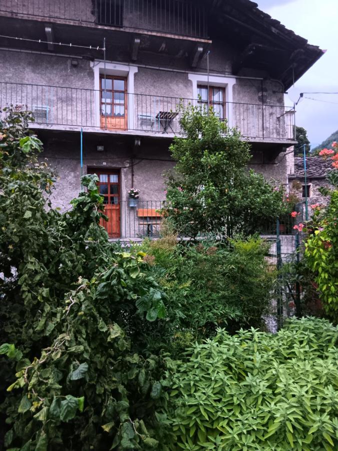 La Casa Antica Bed & Breakfast Pont-Saint-Martin Ngoại thất bức ảnh